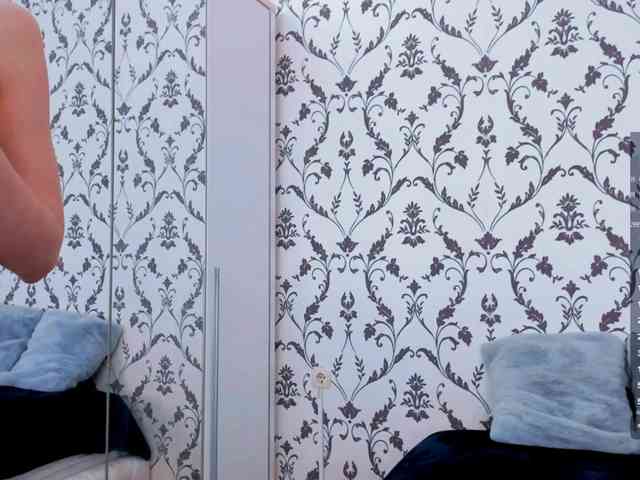 SwaySecret webcam