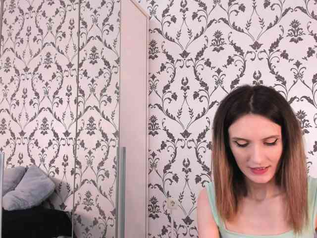 SwaySecret webcam
