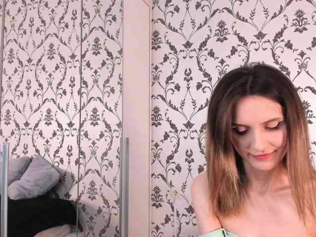 SwaySecret webcam