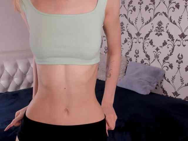 SwaySecret Live Webcam on BongaCams