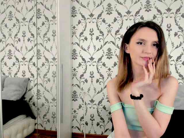 SwaySecret webcam