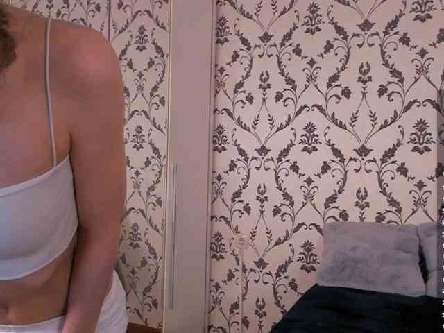 SwaySecret webcam