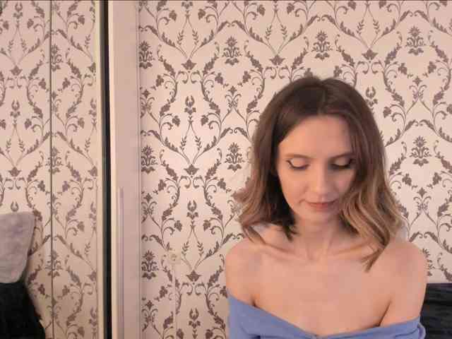 SwaySecret webcam