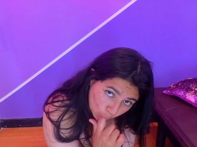 PatriciaMilf's BongaCams show and profile