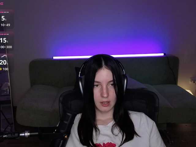 Victoria1 live webcam show