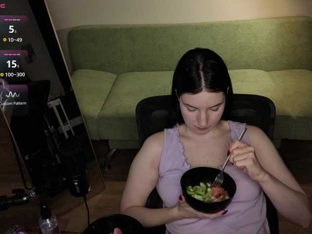 Victoria1 live cam on BongaCams