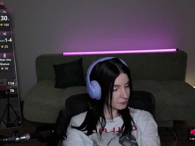 Victoria1 live webcam show