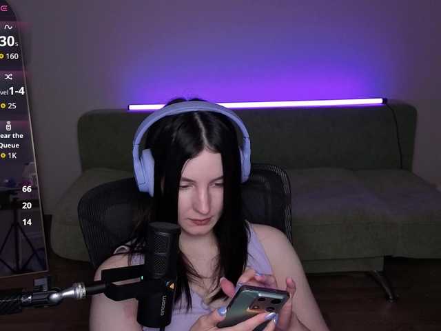 Lumina_Dark live webcam show
