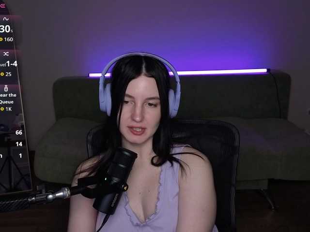 Lumina_Dark live webcam show