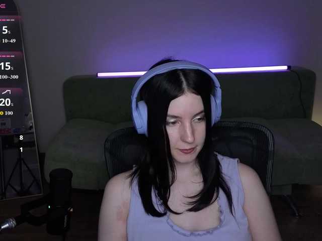 Lumina_Dark live webcam show
