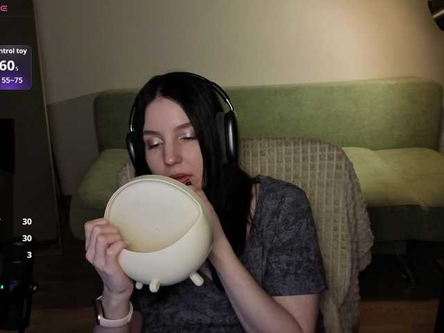 Victoria1 live cam on BongaCams