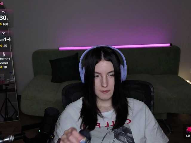 Victoria1 live webcam show