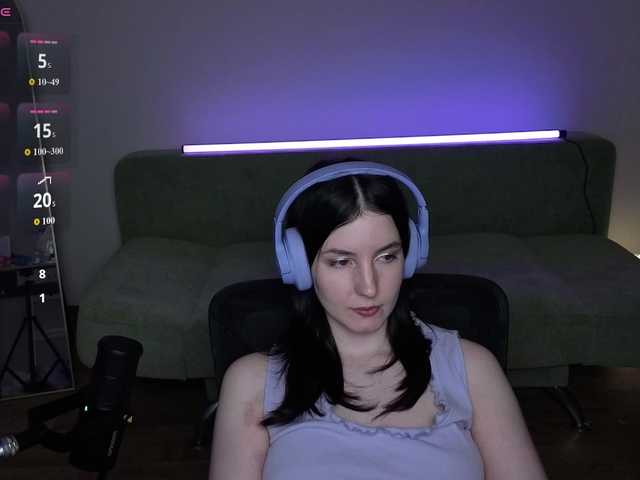 Lumina_Dark live webcam show