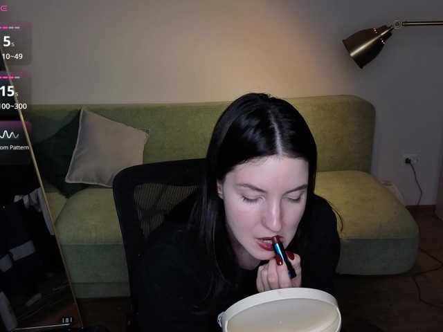 Victoria1 live cam on BongaCams