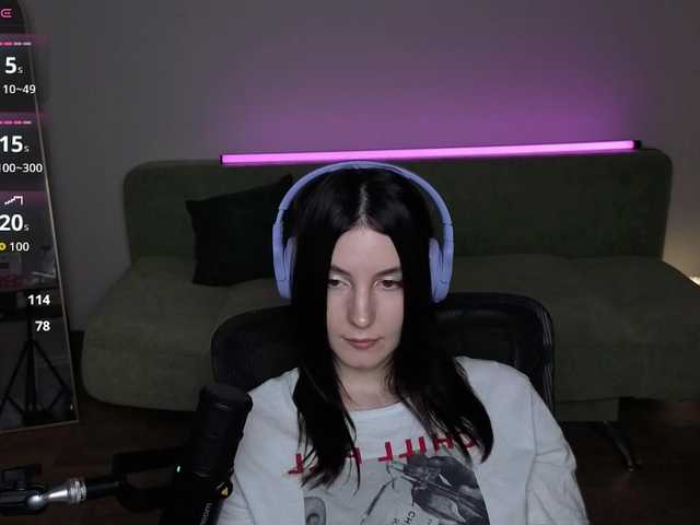 Victoria1 live webcam show