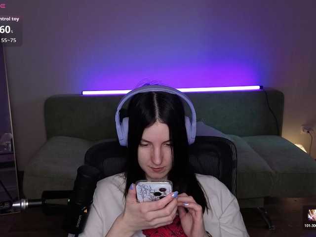 Victoria1 live webcam show