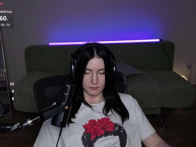 Victoria1 live webcam show