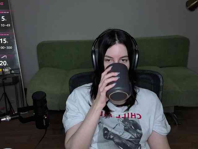 Lumina_Dark webcam
