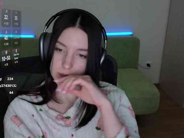Naomi_Velvet