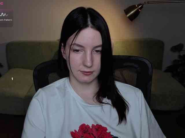 Naomi_Velvet webcam