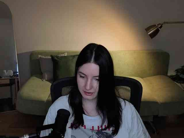 Lumina_Dark webcam