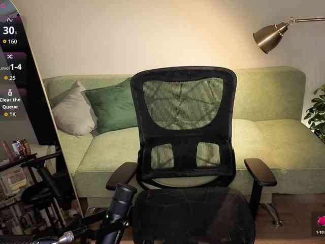 Lumina_Dark webcam