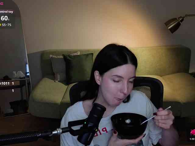 Lumina_Dark webcam