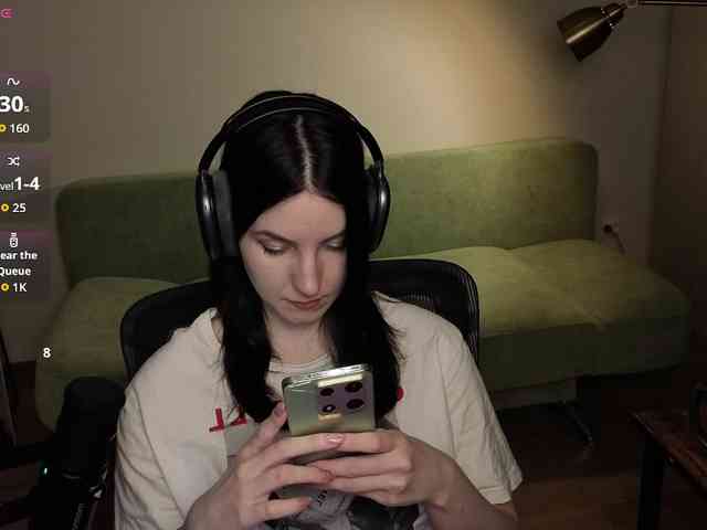 Lumina_Dark webcam