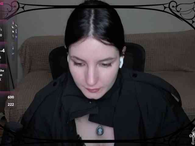 Lumina_Dark webcam