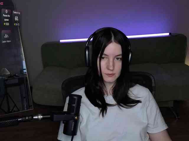 Lumina_Dark webcam