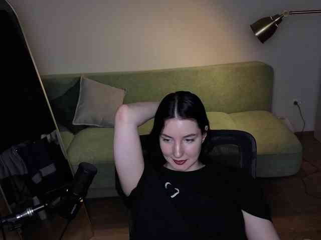 Lumina_Dark webcam