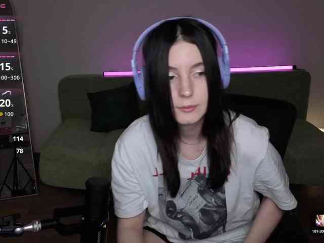 Lumina_Dark webcam