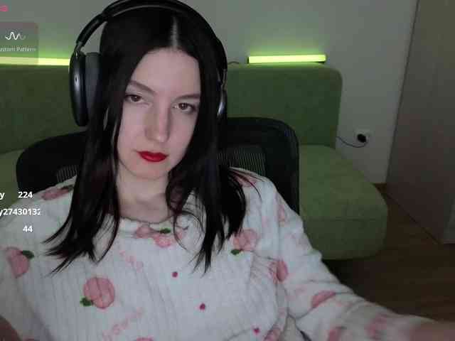 Naomi_Velvet