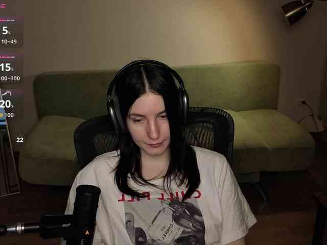 Lumina_Dark webcam