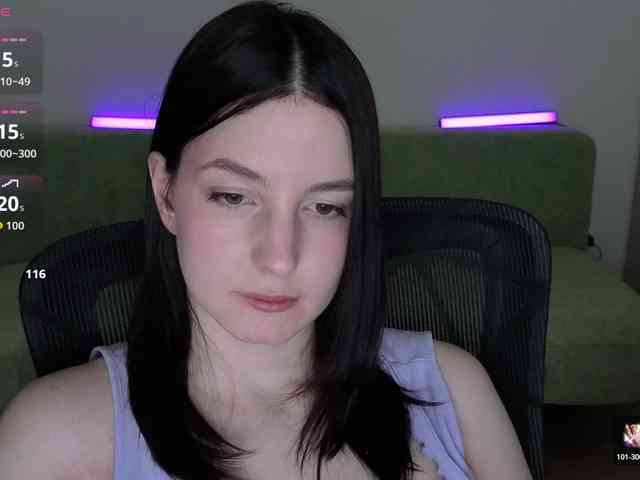 Naomi_Velvet webcam