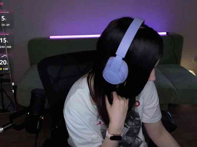 Lumina_Dark webcam