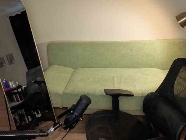 Lumina_Dark webcam