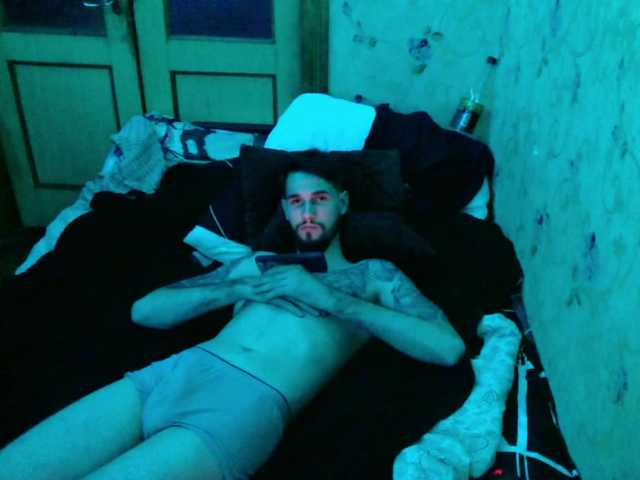NIKPIKDIK live webcam show