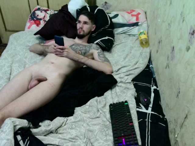 NIKPIKDIK live webcam show