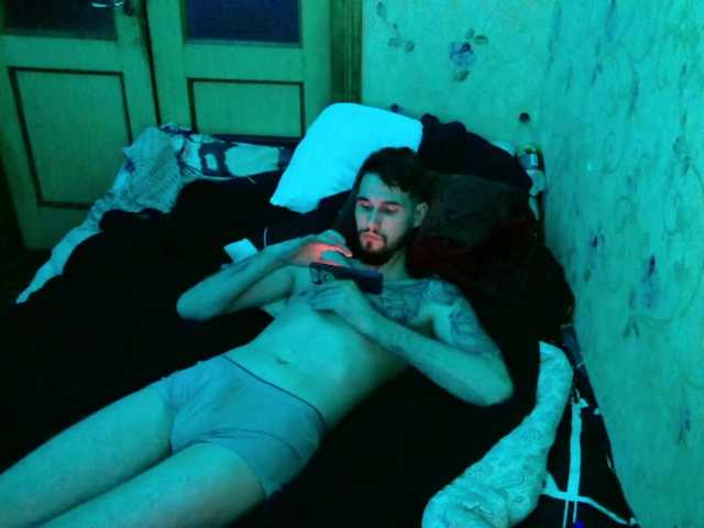 NIKPIKDIK live webcam show