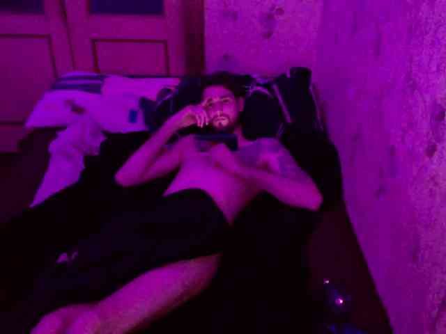 NIKPIK Sex Cam Show