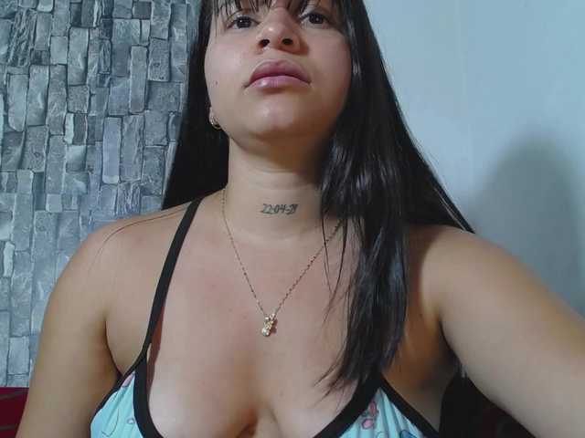 Goddes-paty live cam on BongaCams