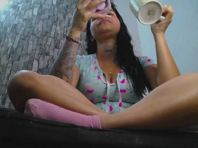 Goddes-paty live cam on BongaCams