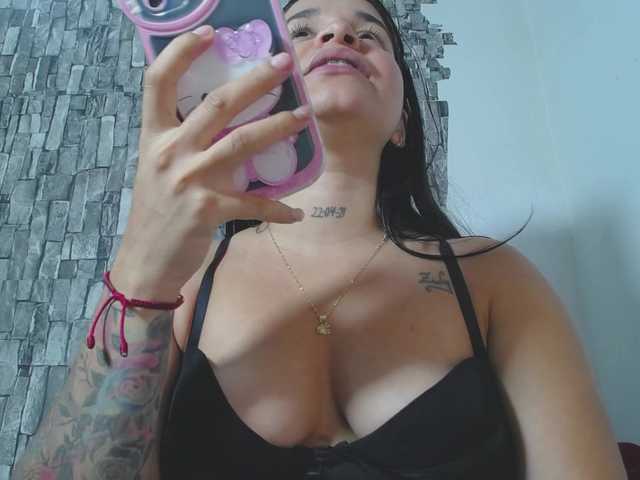 Goddes-paty live cam on BongaCams