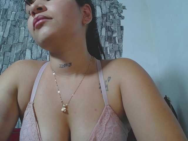 Goddes-paty live cam on BongaCams