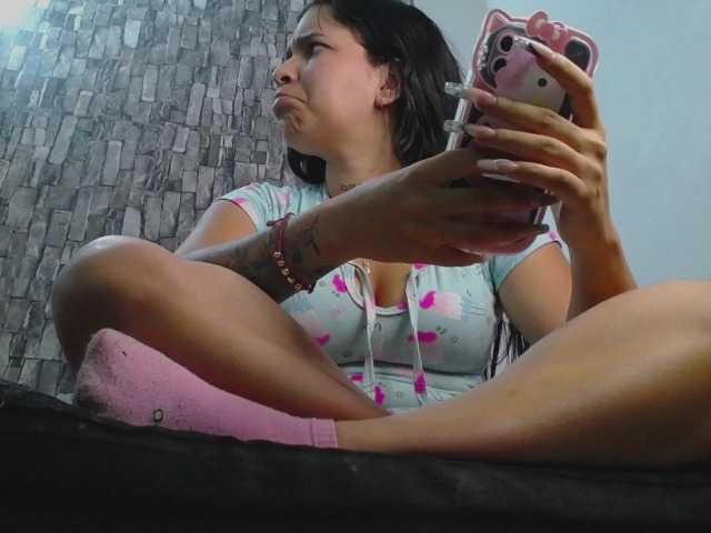 Goddes-paty live cam on BongaCams