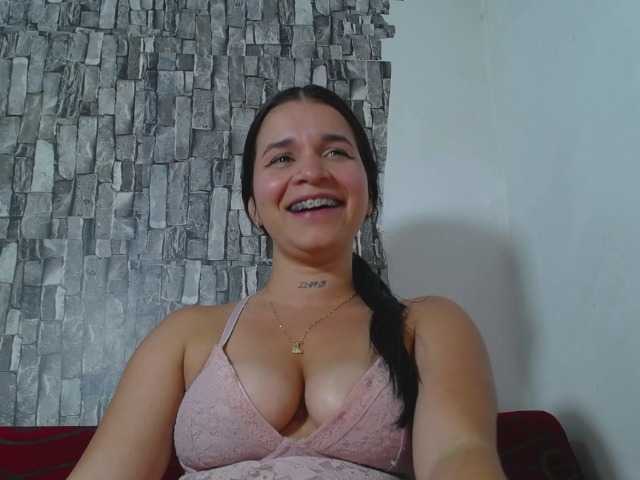 Goddes-paty live cam on BongaCams