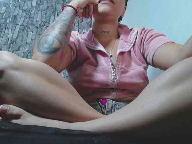 Goddes-paty — live female cam on BongaCams