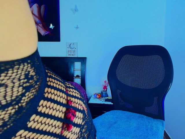 kylee79 live cam on BongaCams