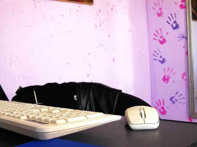 MadelynVelure webcam